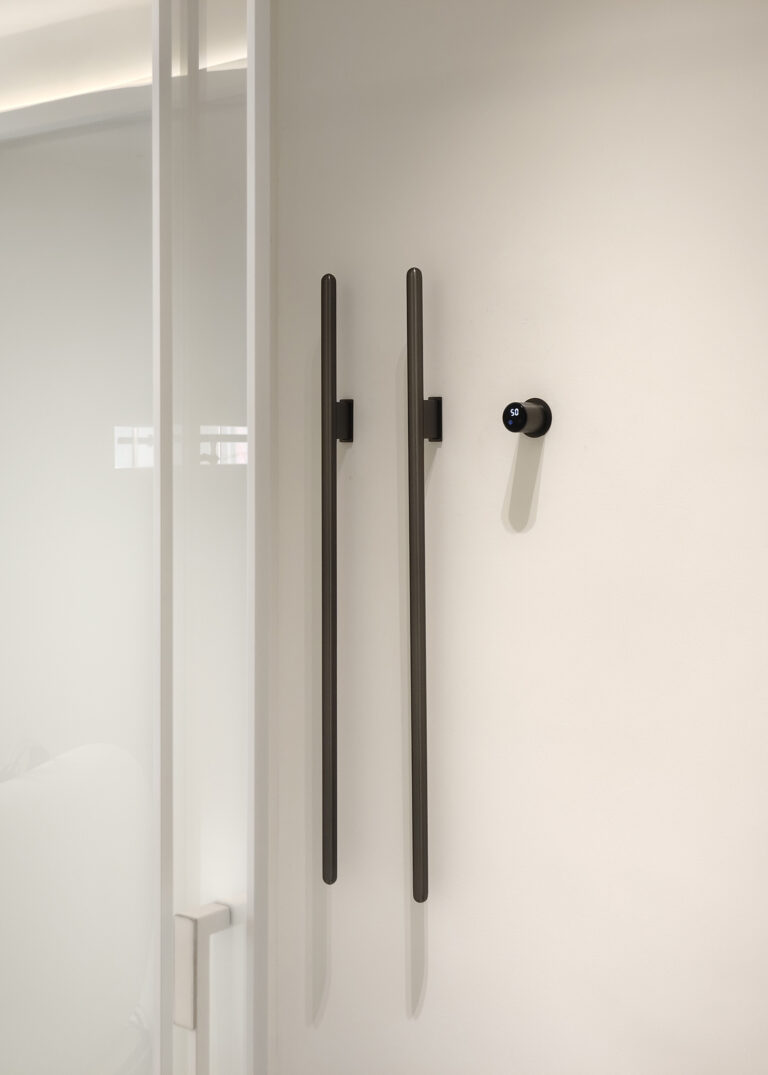 AA509 Vertical Build-In Modular Heated Towel Rack