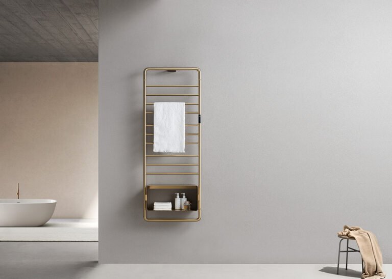 AB321 Luxury Heated Towel Rack